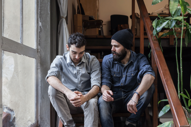4 Signs of Heroin Addiction In A Friend